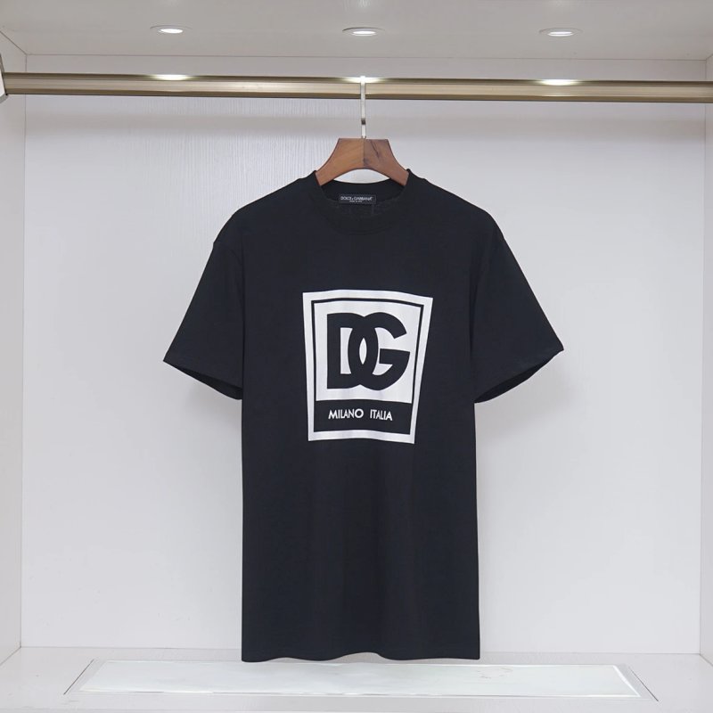 Tee from Nirou