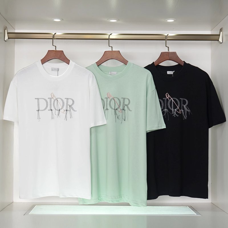 Tee from Nirou