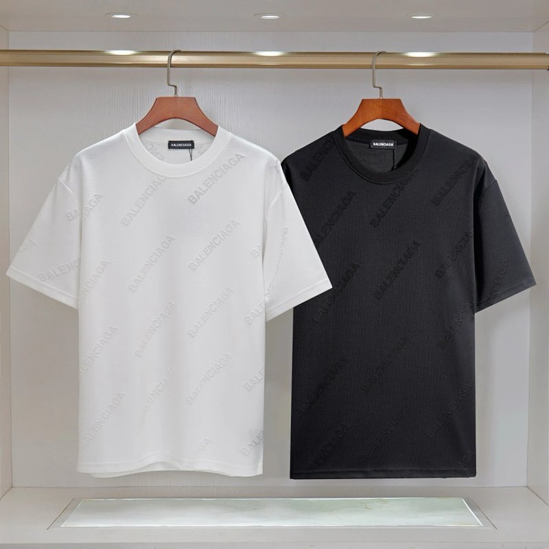 Tee from Nirou