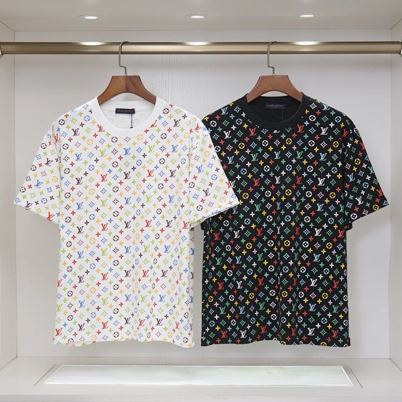 Tee from Nirou