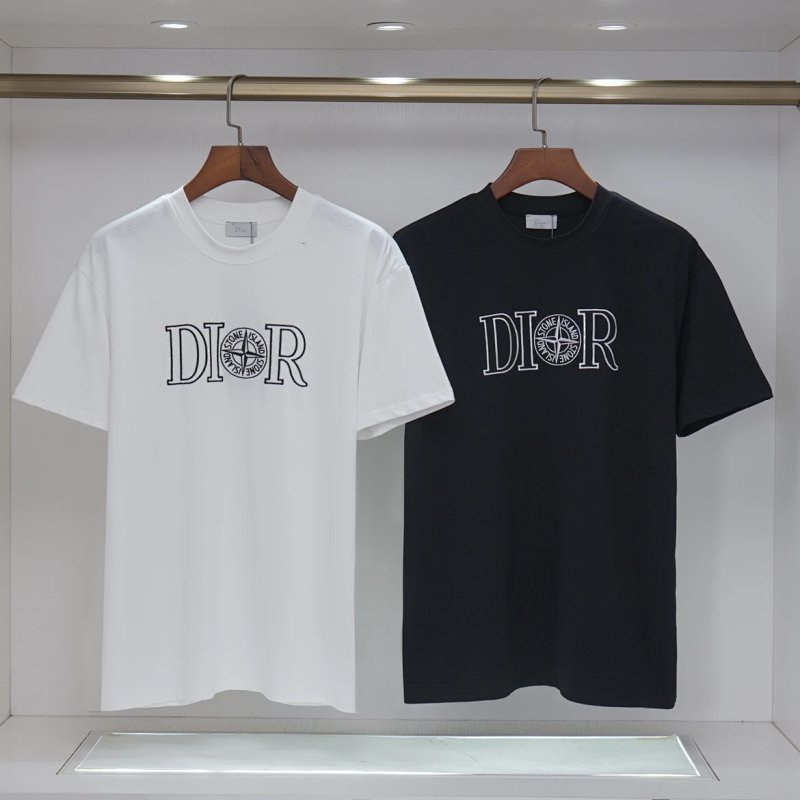 Tee from Nirou