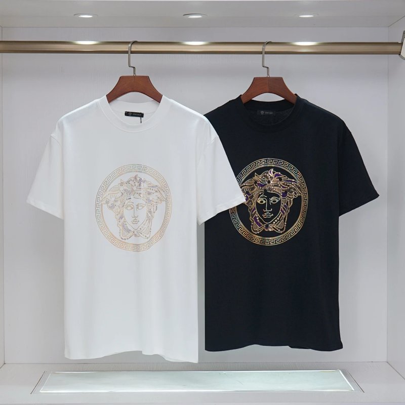 Tee from Nirou