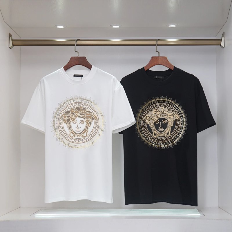 Tee from Nirou