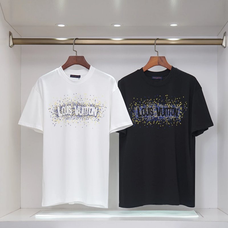 Tee from Nirou