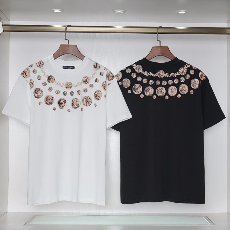 Tee from Nirou