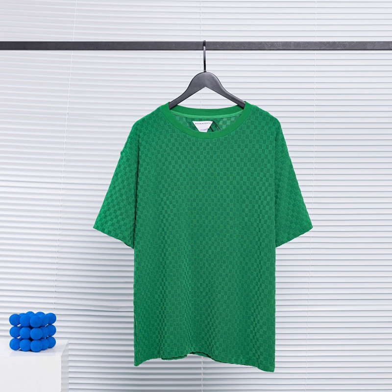 Tee from Nirou
