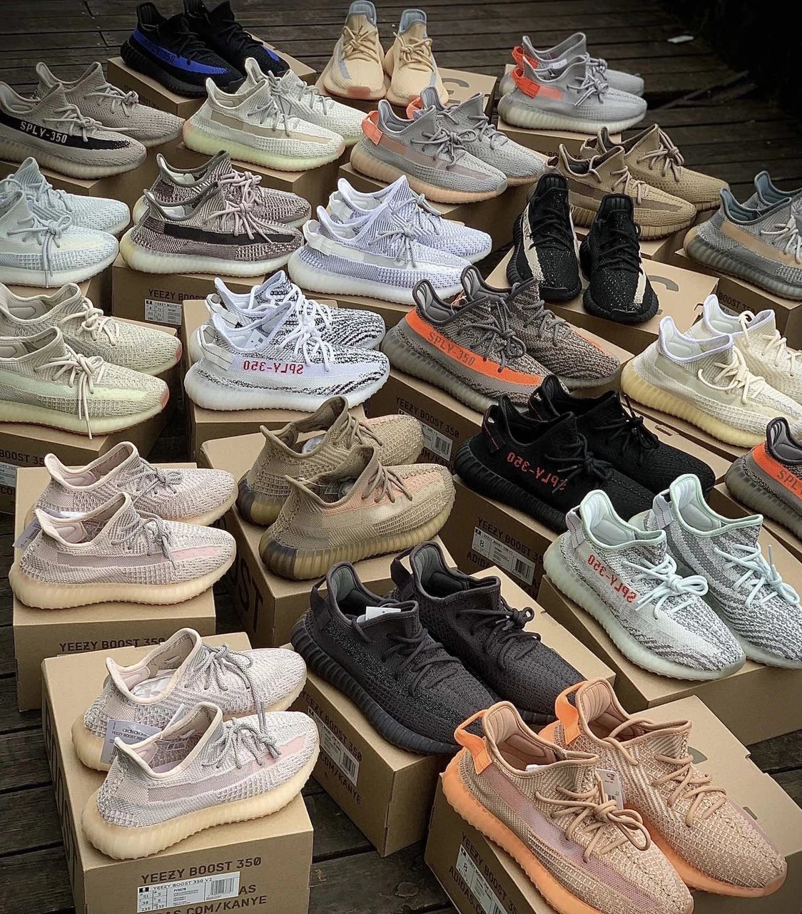 This version is definitely sufficient!!! Can achieve size 48 with multiple color options for large factory products, high version Yeezy 350V2 BASF explosive large sole men's and women's sports shoes running shoes [try on normal sports shoe sizes]