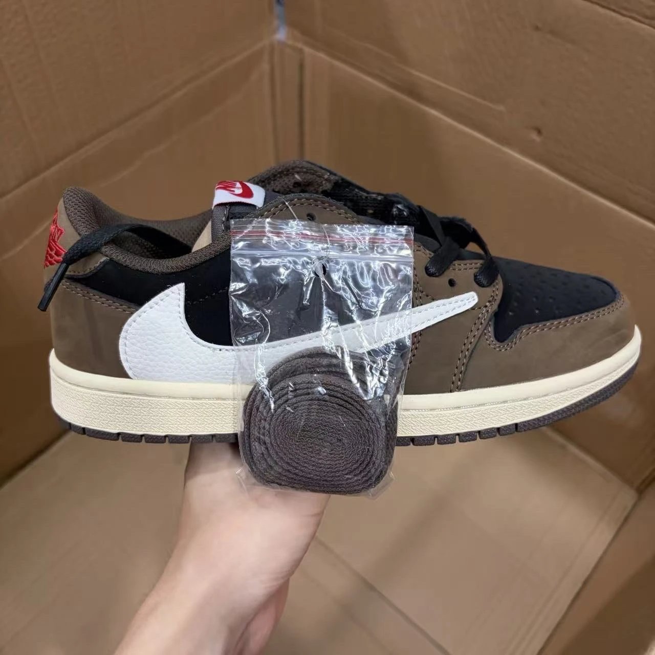 Welfare AJ1 Hook Deep Brown Low Help