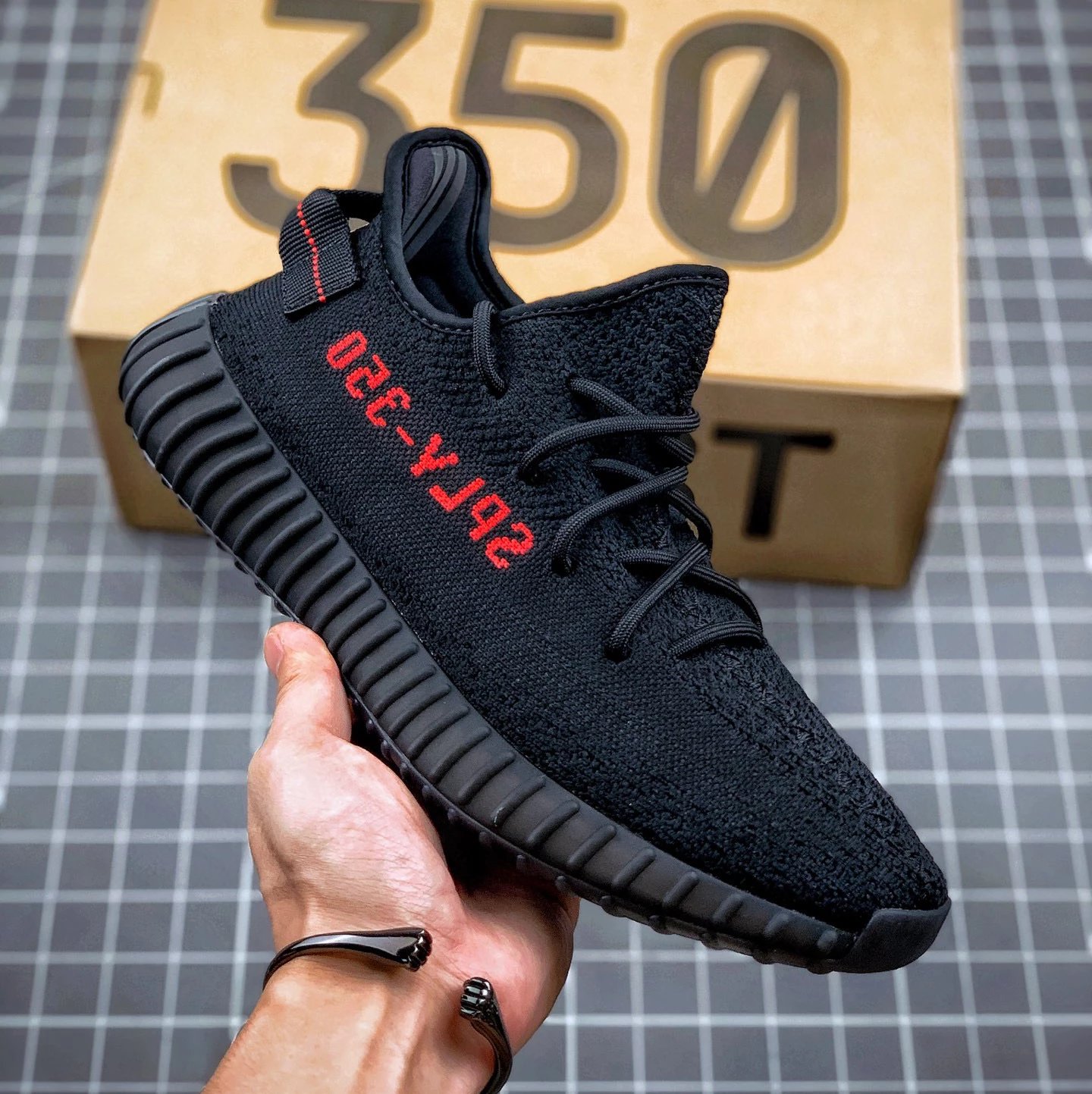 350 Black Red Lettering