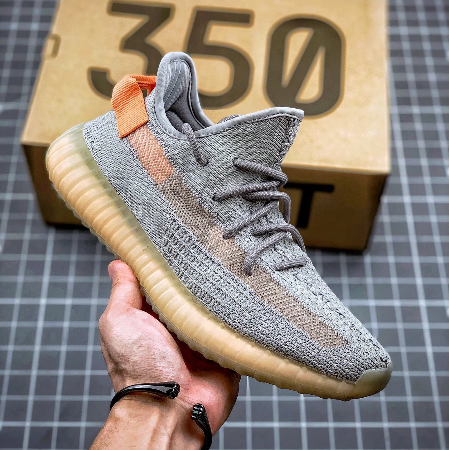 350 Europe Exclusive