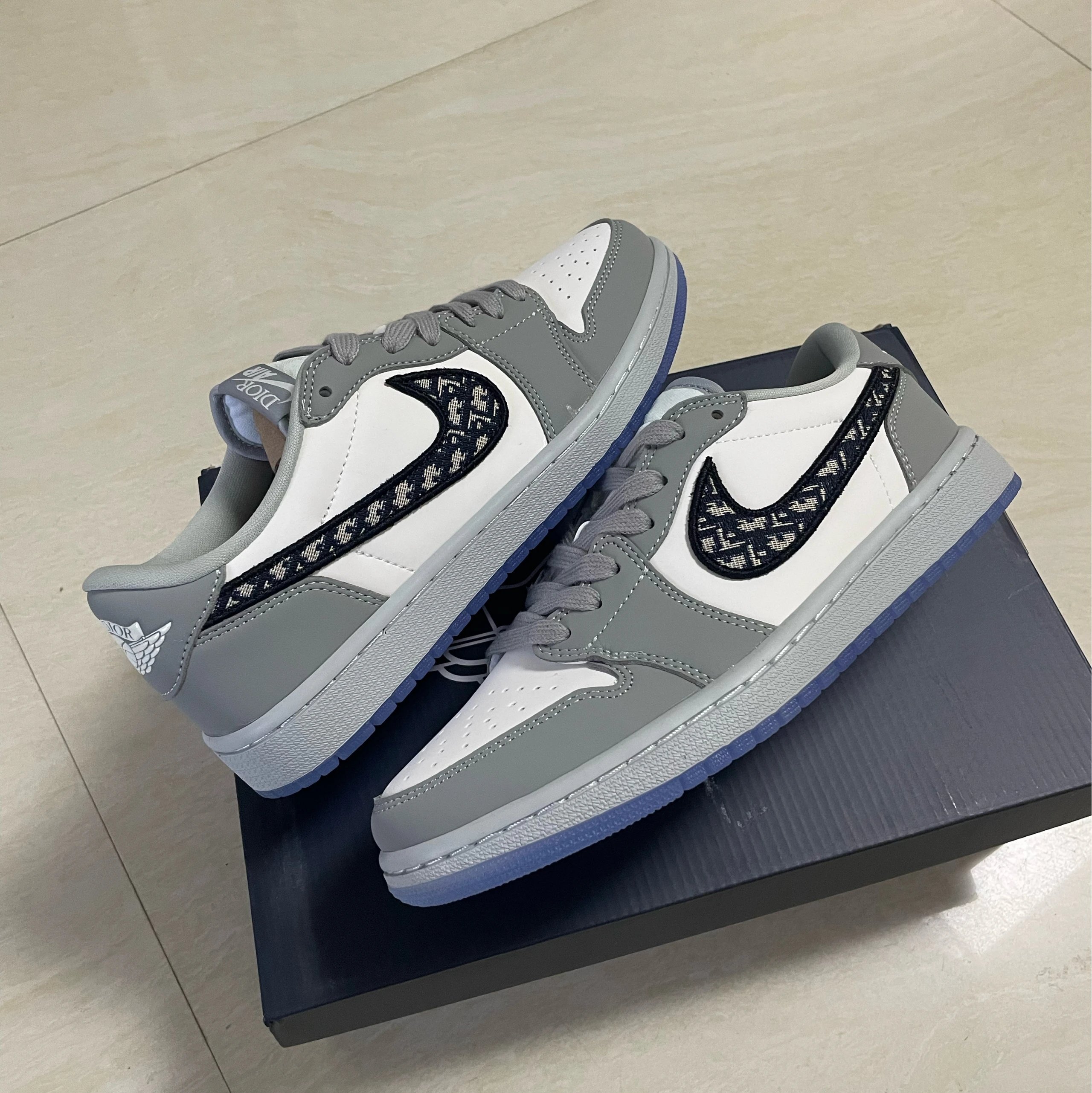 Welfare AJ1 Dior Co branded Low Help