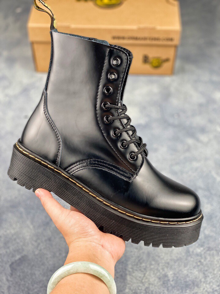 Dr.martens 马丁医生 1460系列十孔 硬皮