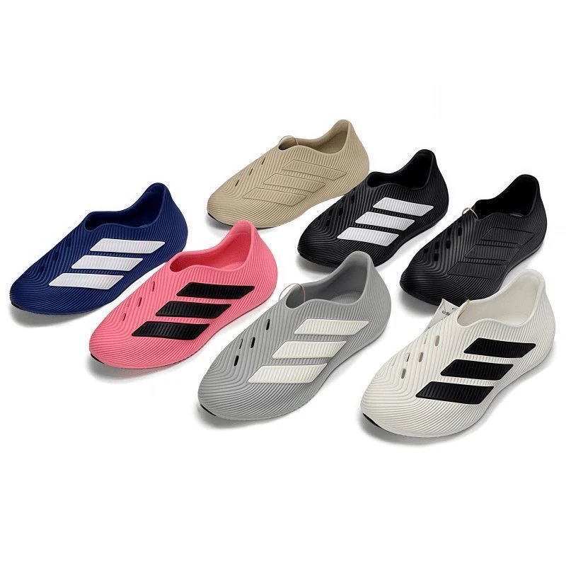 One-Step Soccer Casual Slip-On Sandal