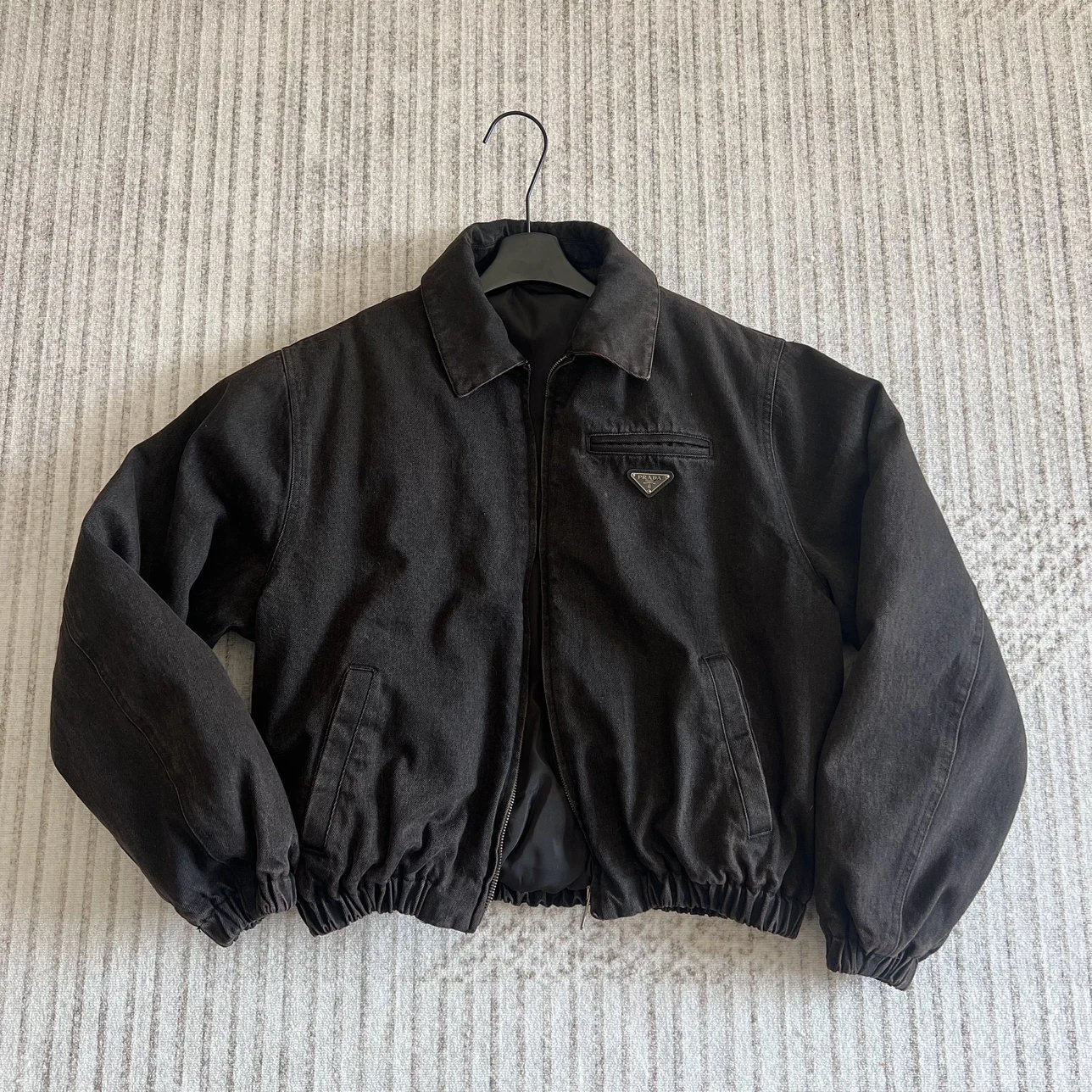 Triangle logo washed faded denim cotton jacket HH logo/texture/style/warmth