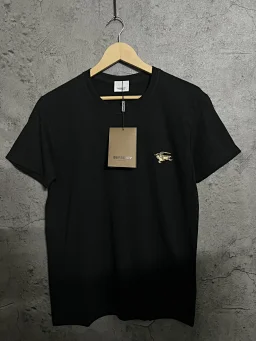 thumbnail for Original price 55💰 Burberry Fight hand speed kill Couple men and women with short sleeve T-shirt pure cotton Men's short sleeve loose Japanese European and American fashion brand summer new trend men's men's special benefits Men's men's half-sleeved half-sleeved black women's women's top round neck No refund or change loss