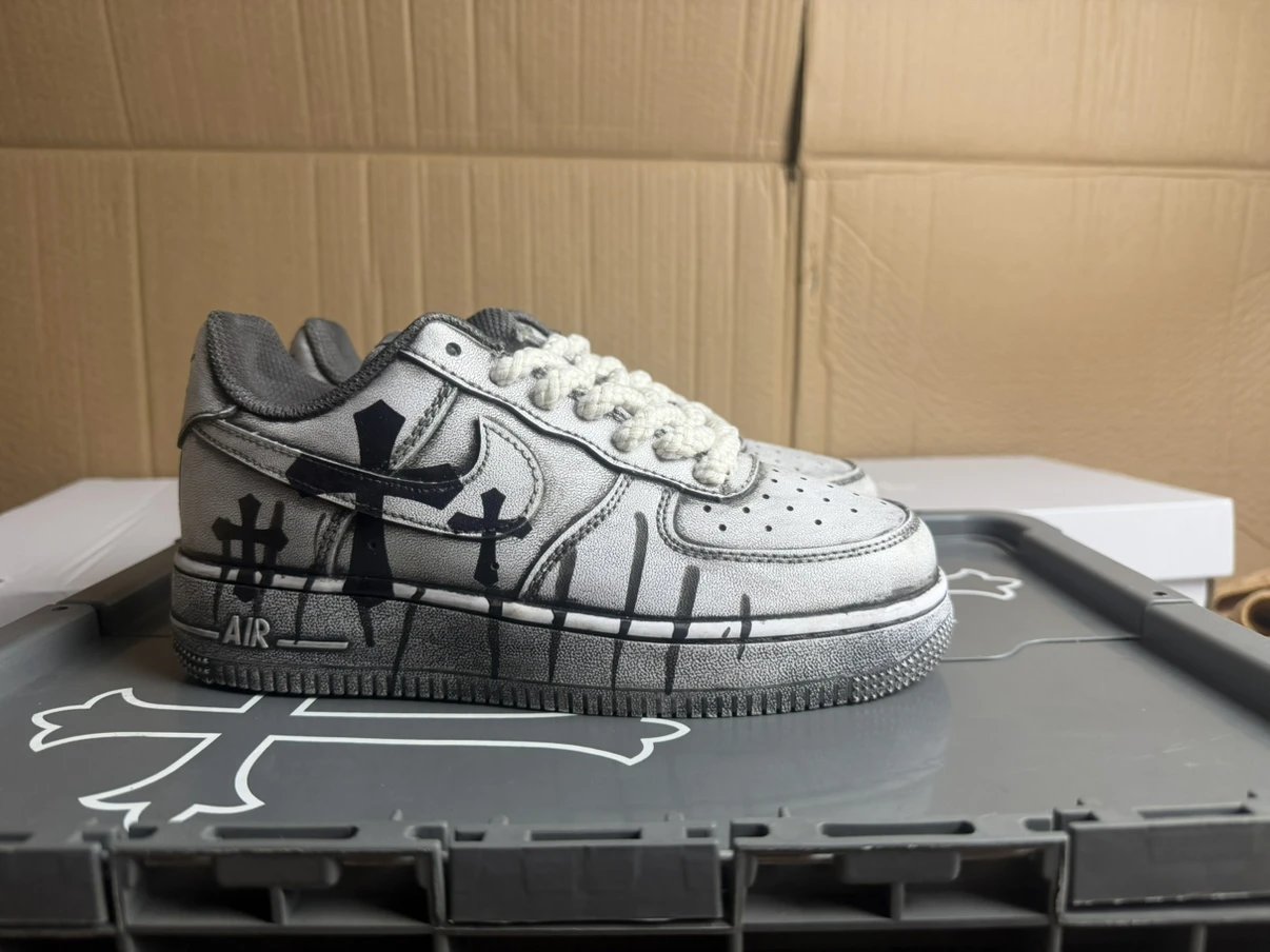 Custom Shoe