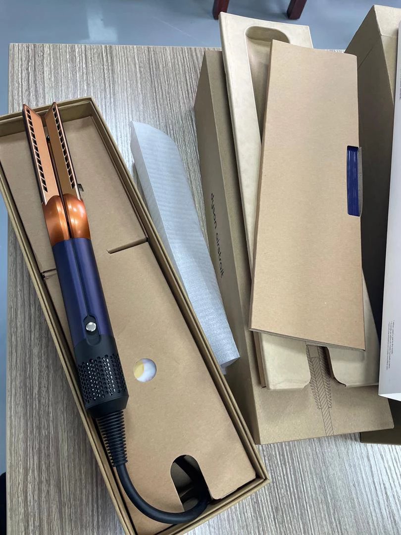 DS HT01 hair straightener 