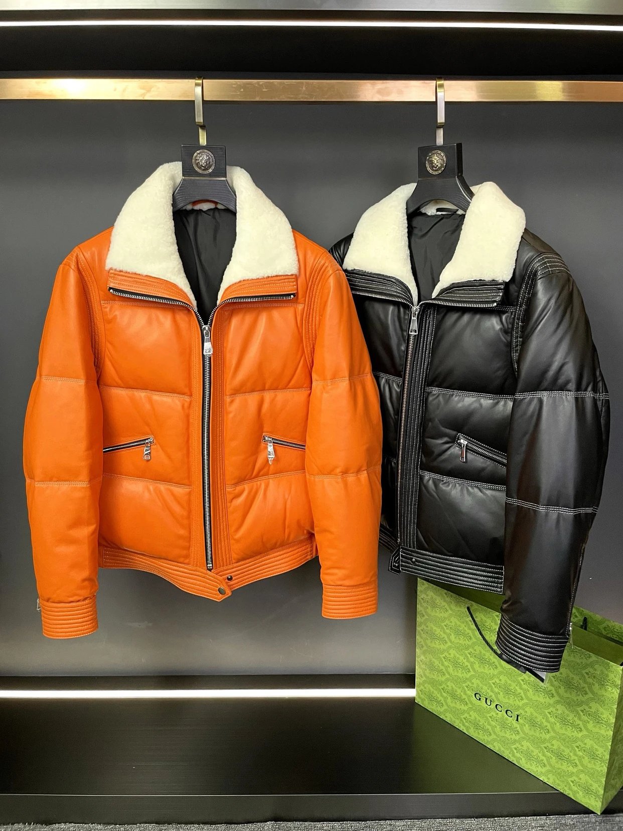 HERM2025 Autumn/Winter New Men's Sheepskin Down Jacket with High Non Refund and Interchangeable Size Perfect Fusion of Luxury and Warmth Sheepskin Down Jacket Crafted with Australian Imported Sheepskin