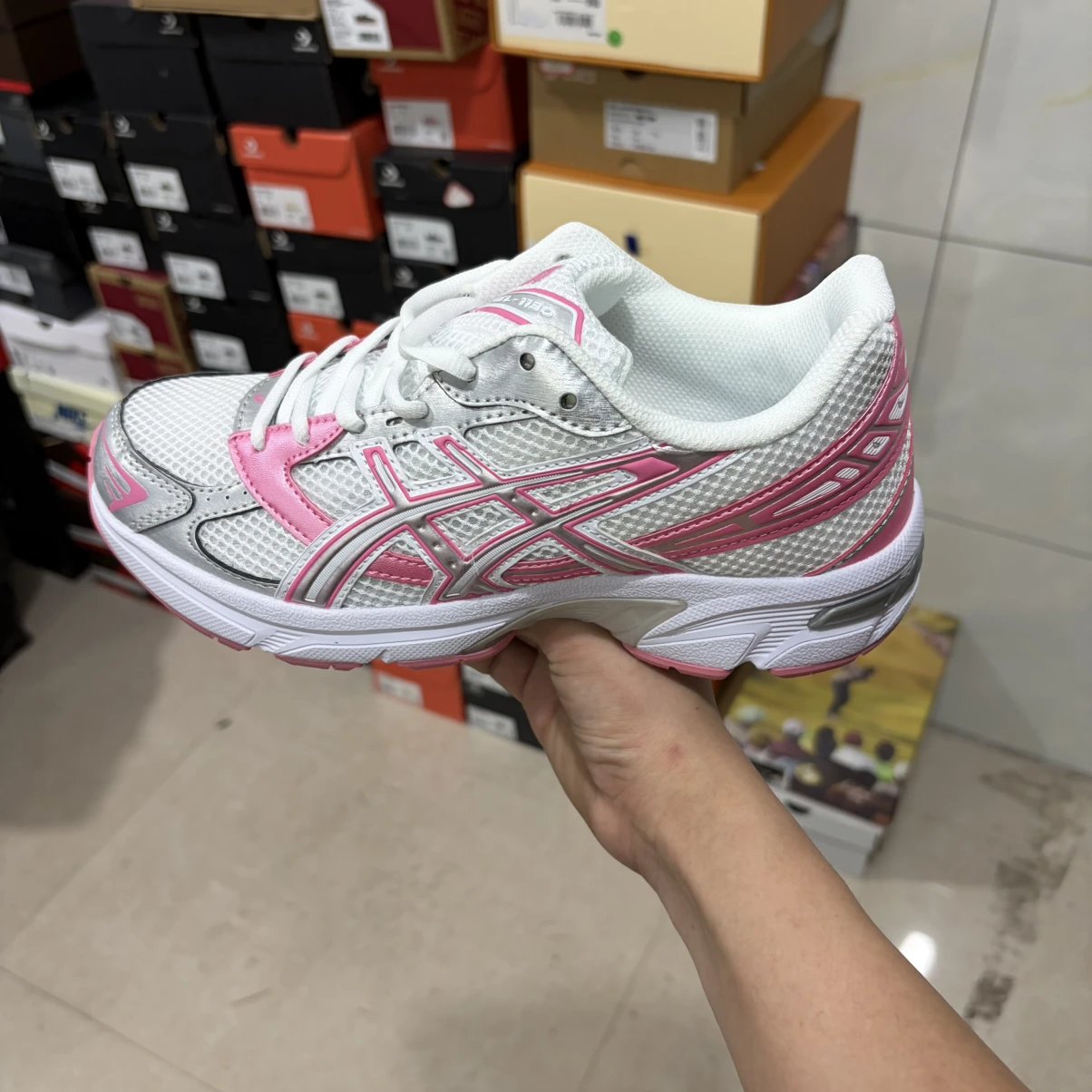 Breathable Mesh / GEL Cushioning / Steel-Stamped Outsole / Glued Insole / Genuine Version ASICS Gel-1130 Retro Running Shoes Low-Top Sneakers — Silver White Pink