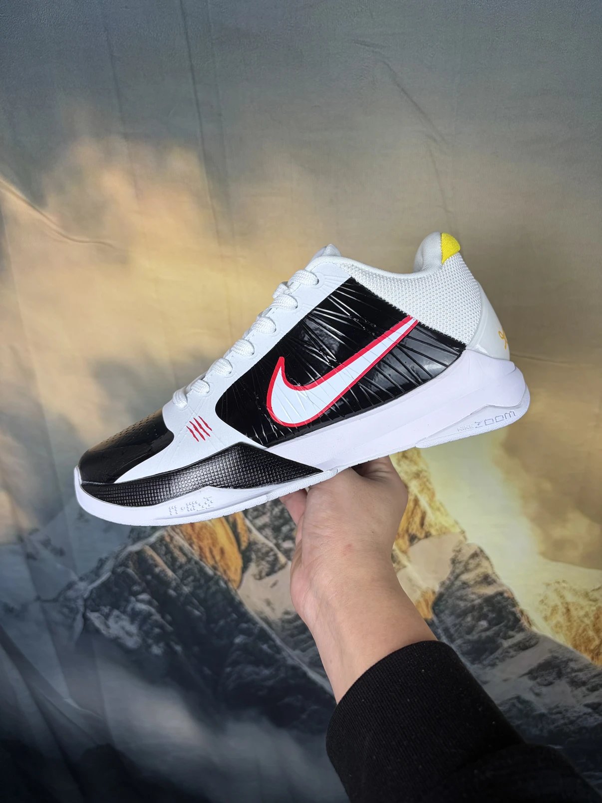 Nike Zoom Kobe 5 KB6 Black White Official Carbon Fiber Plate Standard In-Hand