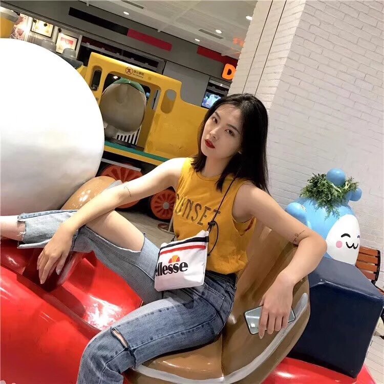 Ellesse Envelope Crossbody Bag Japan