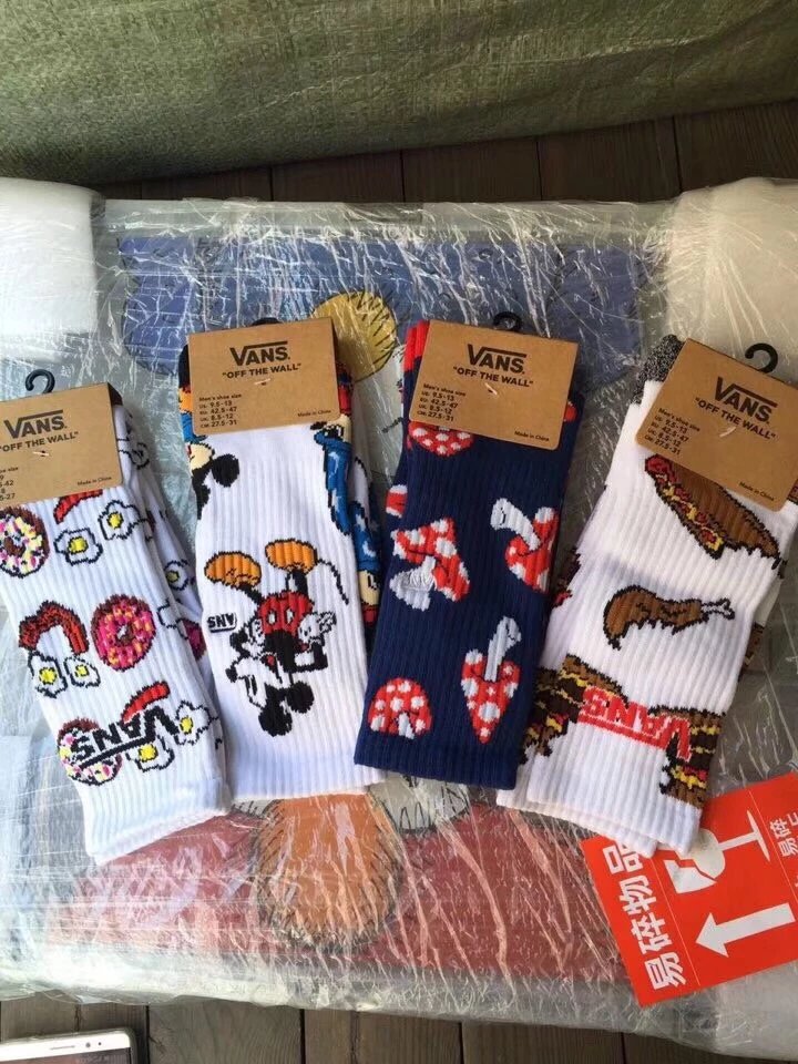 Vans High-Top Socks
