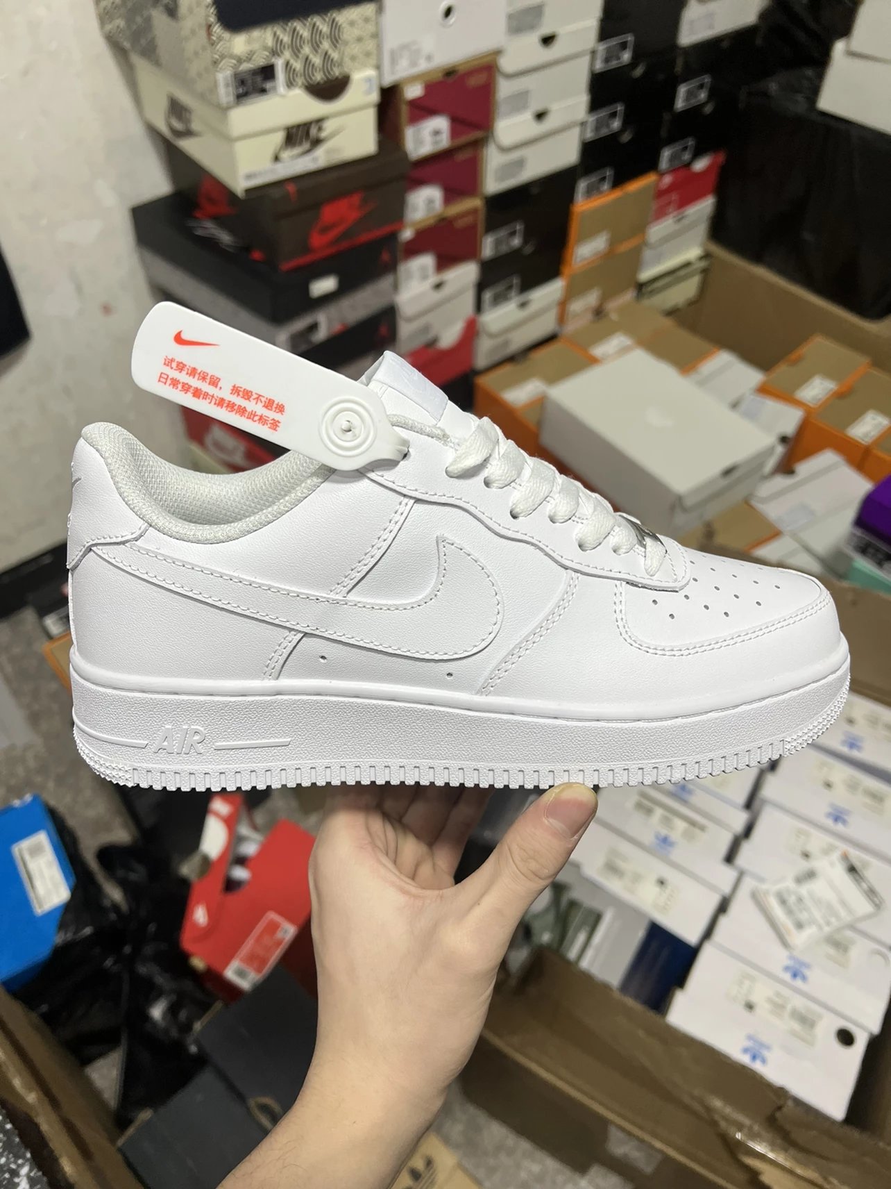 Stable supply, sufficient goods, and reliable promotion of AF1 classic Air Force No.1 pure white casual sports versatile board shoes