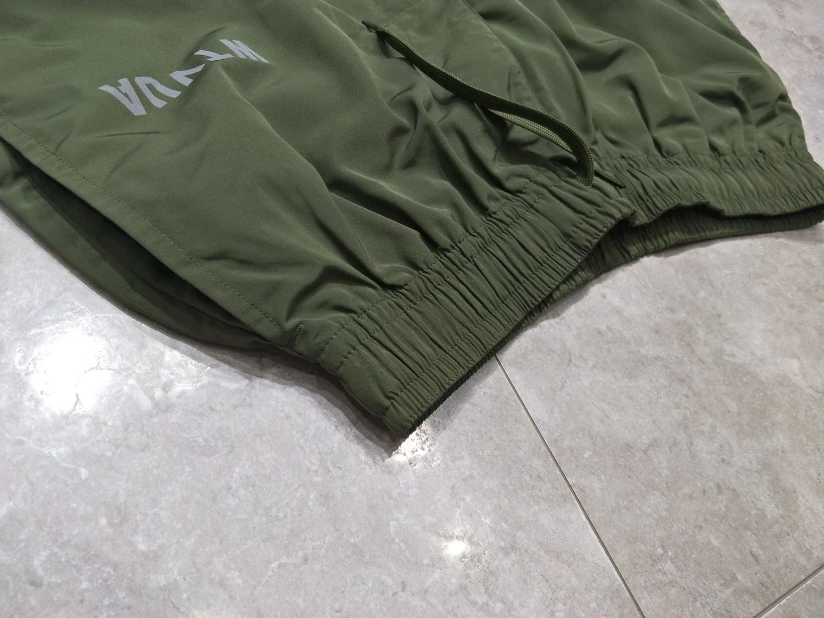 WTAPS DELI TROUSERS. COPO. TAFFETA 拉链束脚裤休闲裤19SS