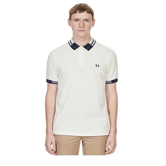 Fred Perry T-Shirts Short-Sleeve Polo Shirt with Tipped Collar and Laurel Wreath Embroidery product detail image 10