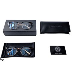 Chrome Hearts Cross Floral Design Optical Glasses Frame 👓 Xue Zhiqian Same Style, the 'Hermès' of Eyewear Legend. Today, we're introducing a pair of glasses often worn by Lao Xue—a Chrome Hearts classic, semi-rimless frame.
