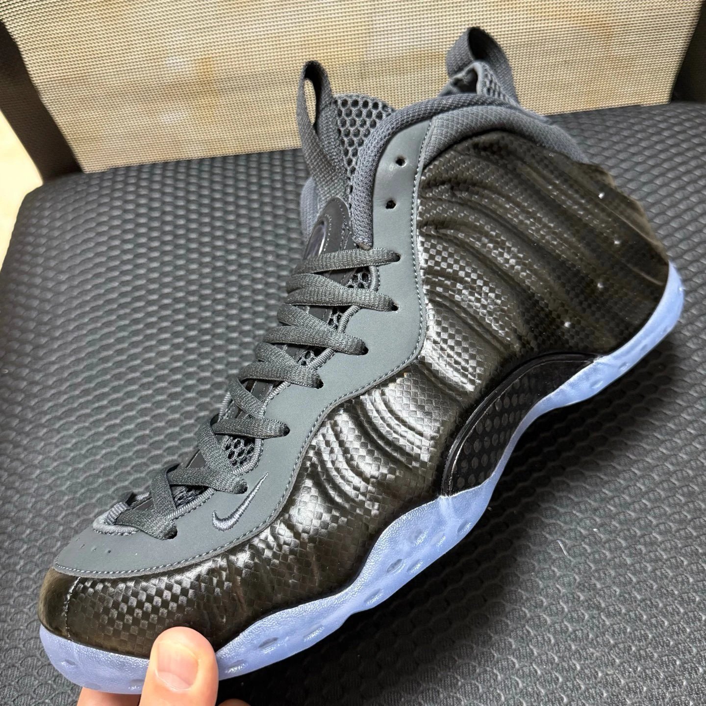 DG Foamposite“Carbon Fiber”HF2902-002