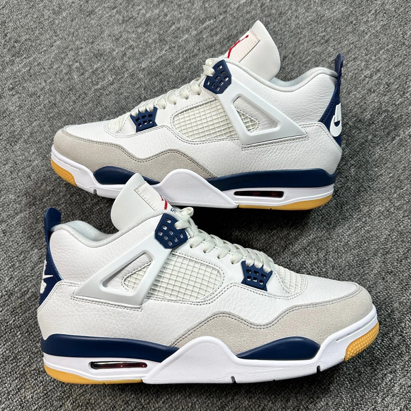 DGC J4“Navy”
