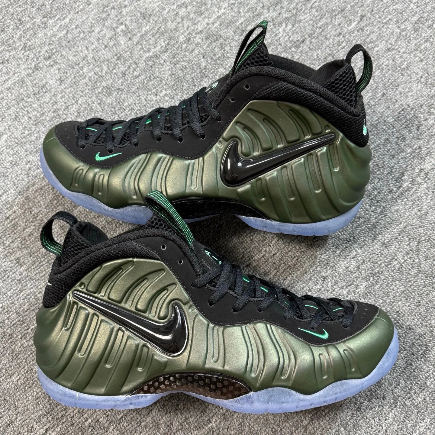 DG Foamposite“2025 / Pine Green”