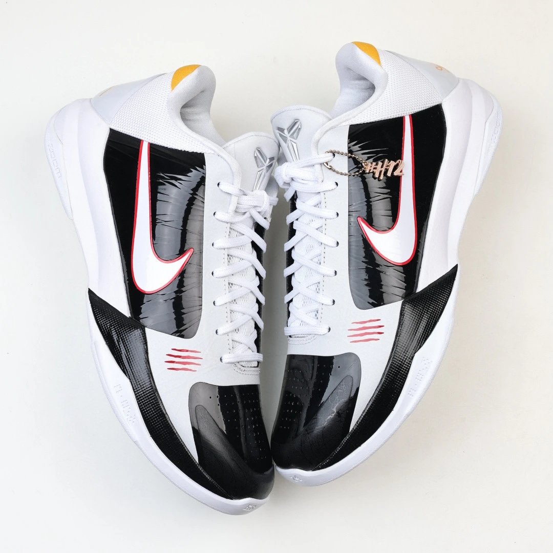 H12 Zk5“Bruce Lee Alt”