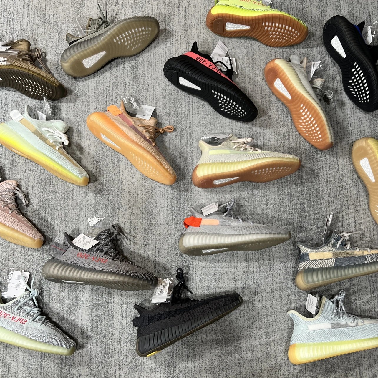 G29 Chunyuan Genuine Boost Granule Pack Version - Volume Pricing - All Colorways - Yeezy 350 Running Shoes