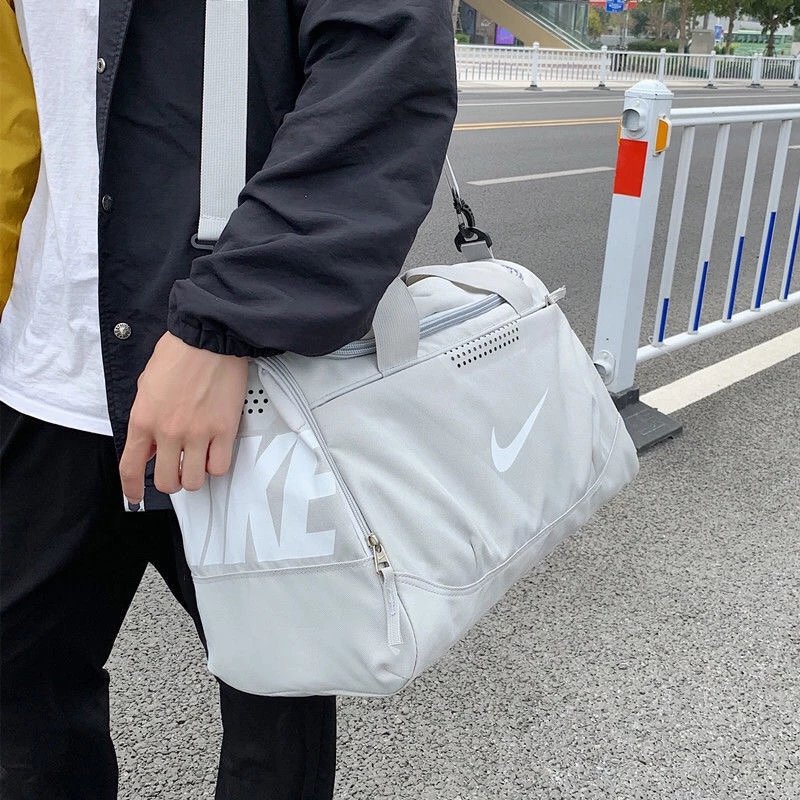 New Nike Nike travel bag wet and dry separation gym bag men and women large capacity luggage bag shoulder crossbody bag sports and leisure bag