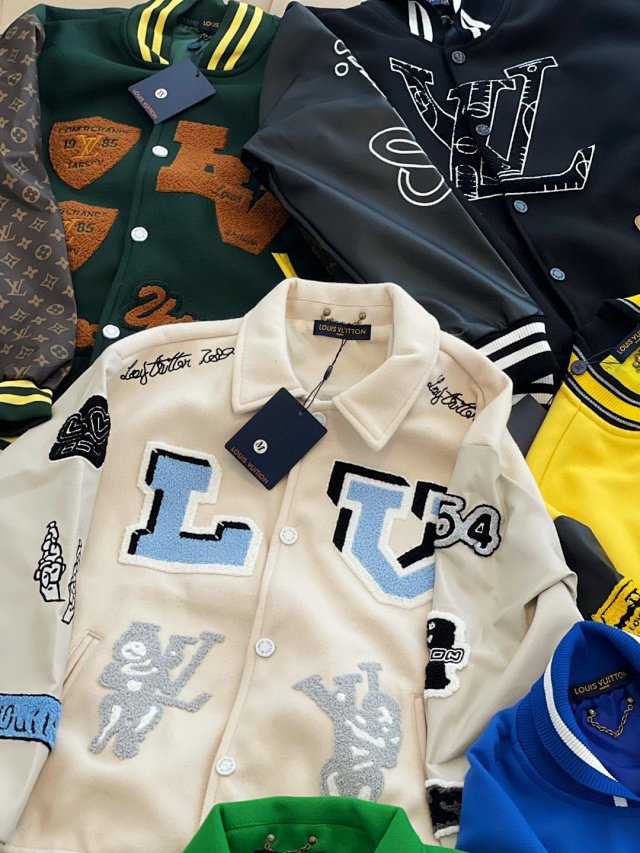 Louis Vuitton jacket: seller detail photo 5