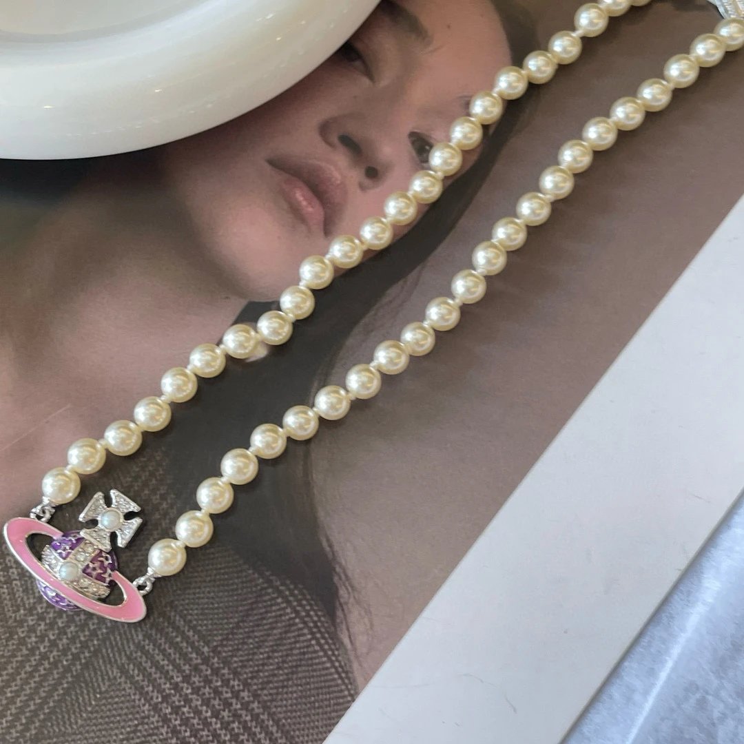 Counter level Empress Dowager's new pink diamond Saturn pearl necklace