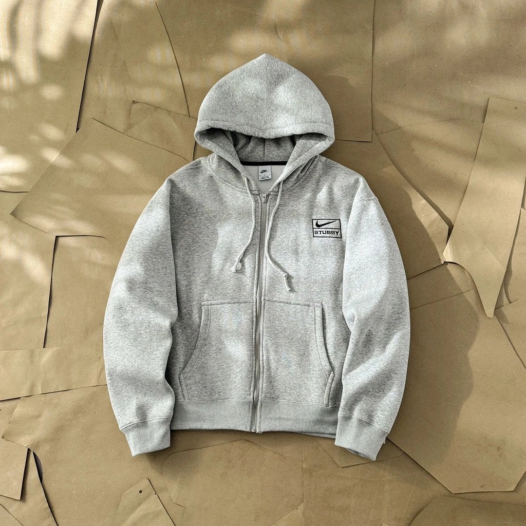 Nike x Stussy Logo Crewneck Sweatshirt Gray - 10
