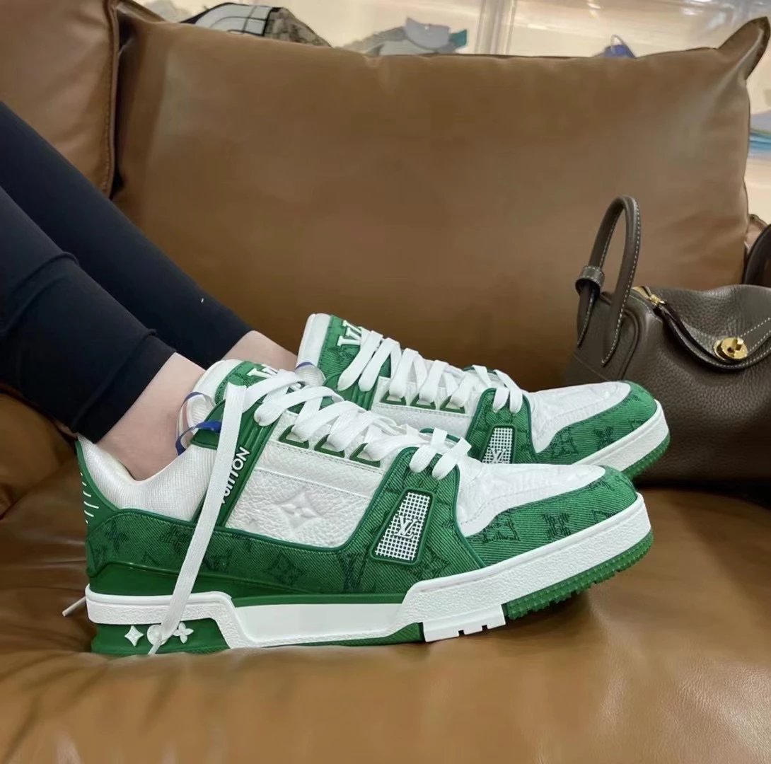 Casual board shoes green and white size 36-44 high-quality version drawer shoe box