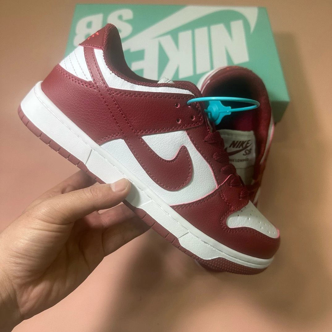 SBDunk wine red high version last process laser punching correct version men's and women's size spot number size3644