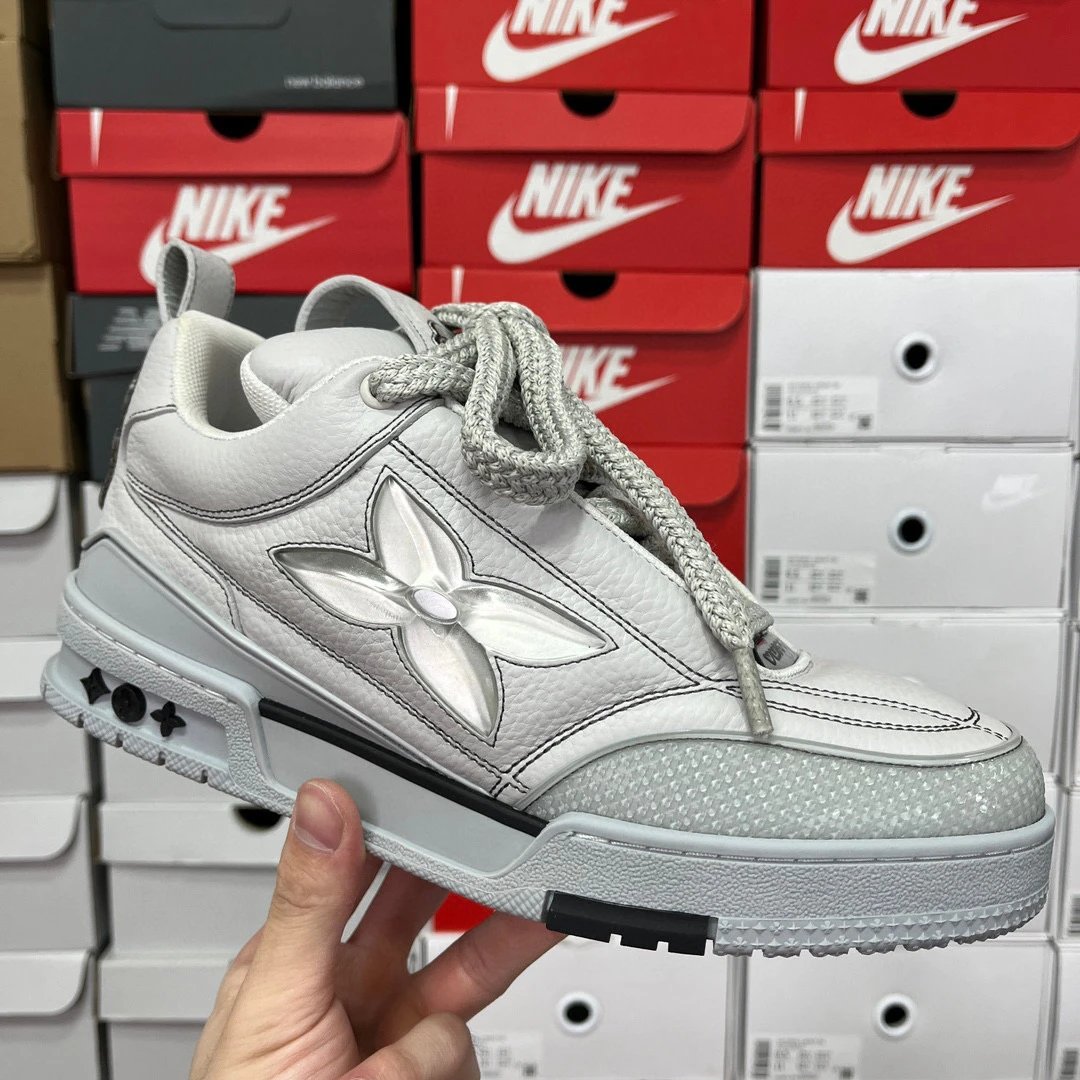 SK Grey 17