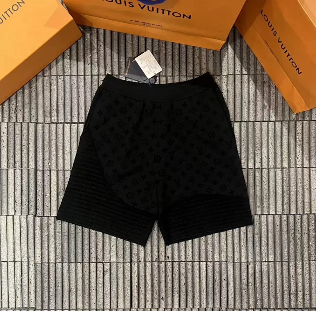 𝐋𝐨𝐮𝐢𝐬𝐕𝐮𝐢𝐭𝐭𝐨𝐧25ss提花短裤