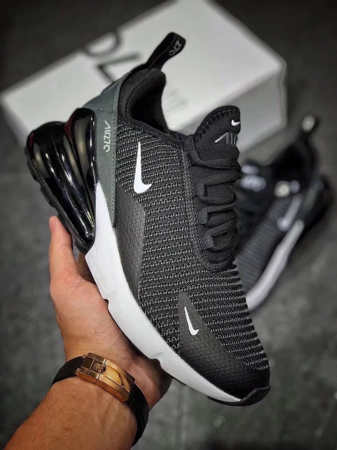 「公司级」耐克 Nike AIR MAX 270运动休闲鞋气垫跑步鞋满天星 黑白