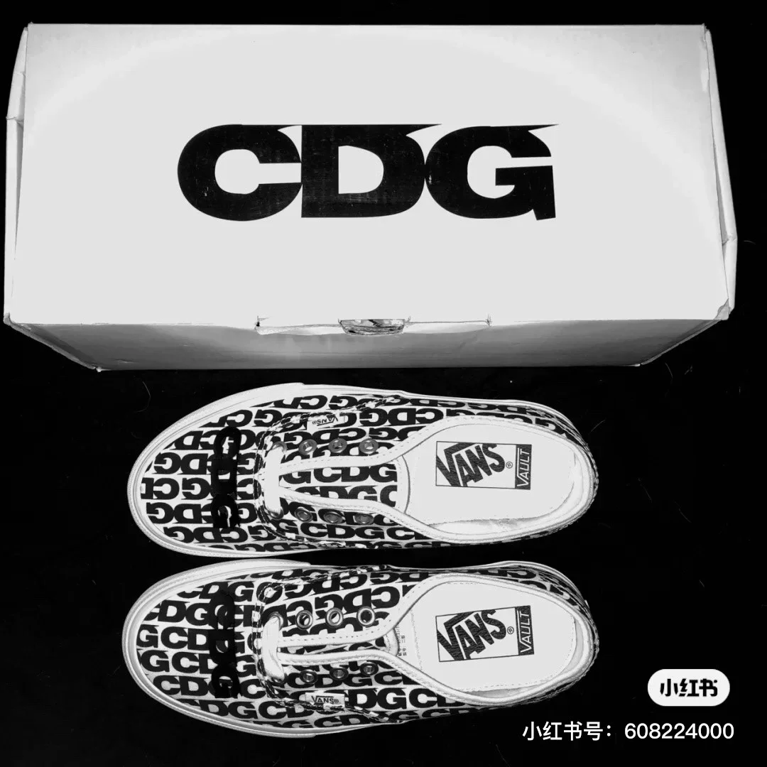 万斯范斯川久保玲Vans Authentic comme des Garcons黑白CDG满印帆布鞋