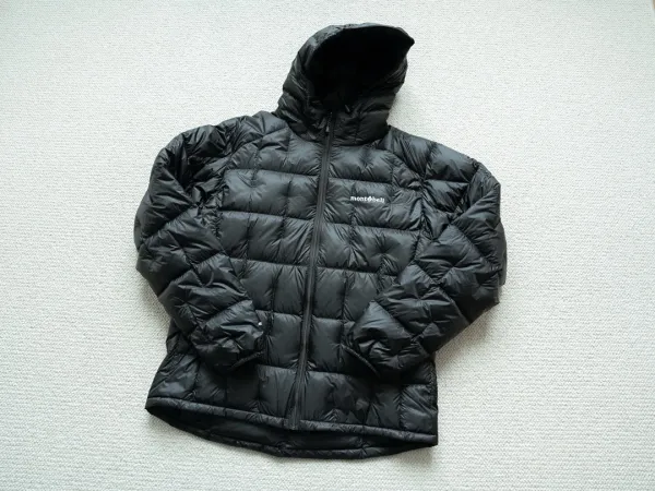 Design Montbell Down Jacket Green with Black Panels Down Jacket - 8