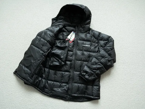 Design Montbell Down Jacket Green with Black Panels Down Jacket - 9