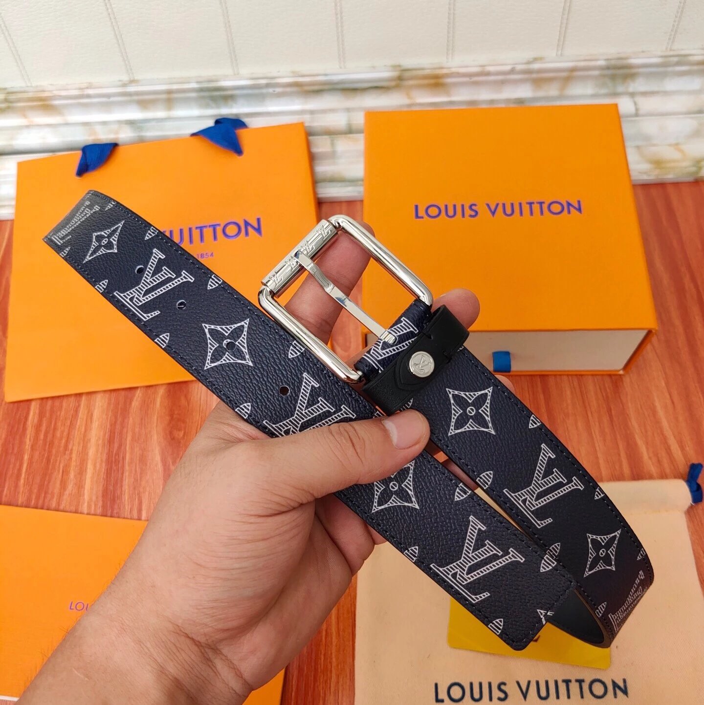 Louis Vuitton Belt Monogram Comics