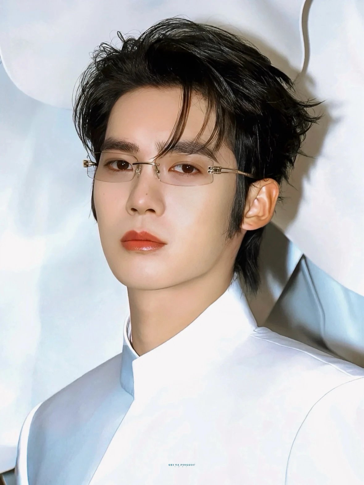 B.B.B 02 Gradient Lens Rimless Sunglasses #A121 - Celebrity Style Worn by Yu Shi & Jennie