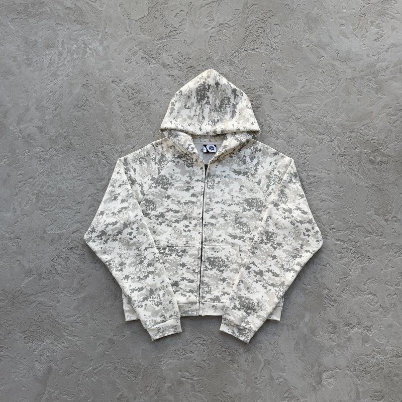 220¥ ME Camouflage off-white jacket